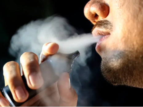 Электрон тамхи хэрэглэх нь хорт хавдрын эрсдэлийг нэмэгдүүлж болзошгүйг CNN мэдээллээ 